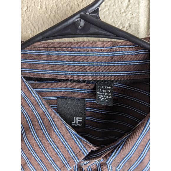 3/$18 J. Ferrar Button Shirt - Picture 3 of 4